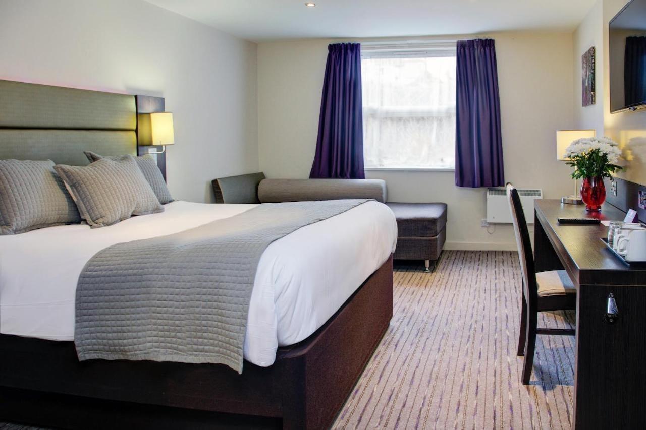 Fortune Huddersfield; Sure Hotel Collection By Best Western Экстерьер фото