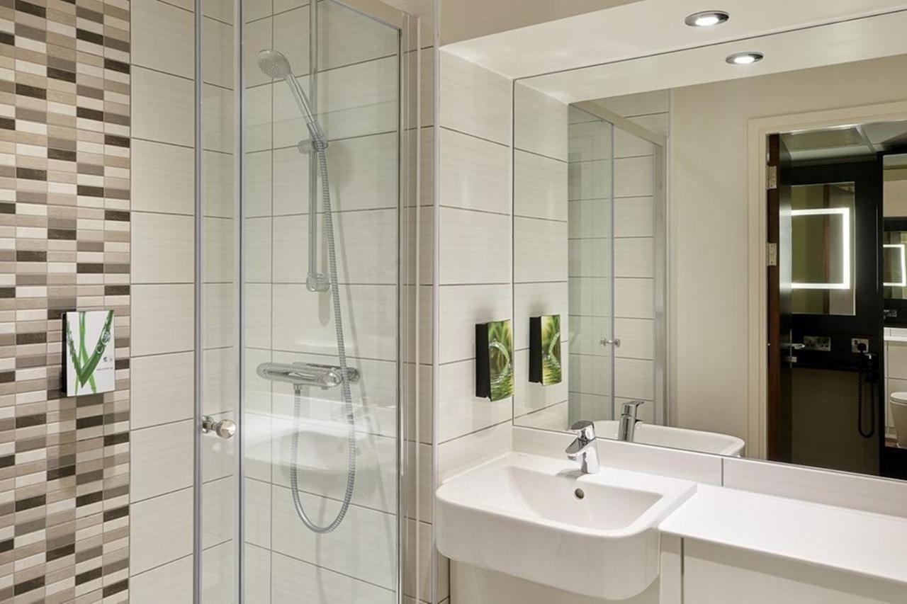 Fortune Huddersfield; Sure Hotel Collection By Best Western Экстерьер фото